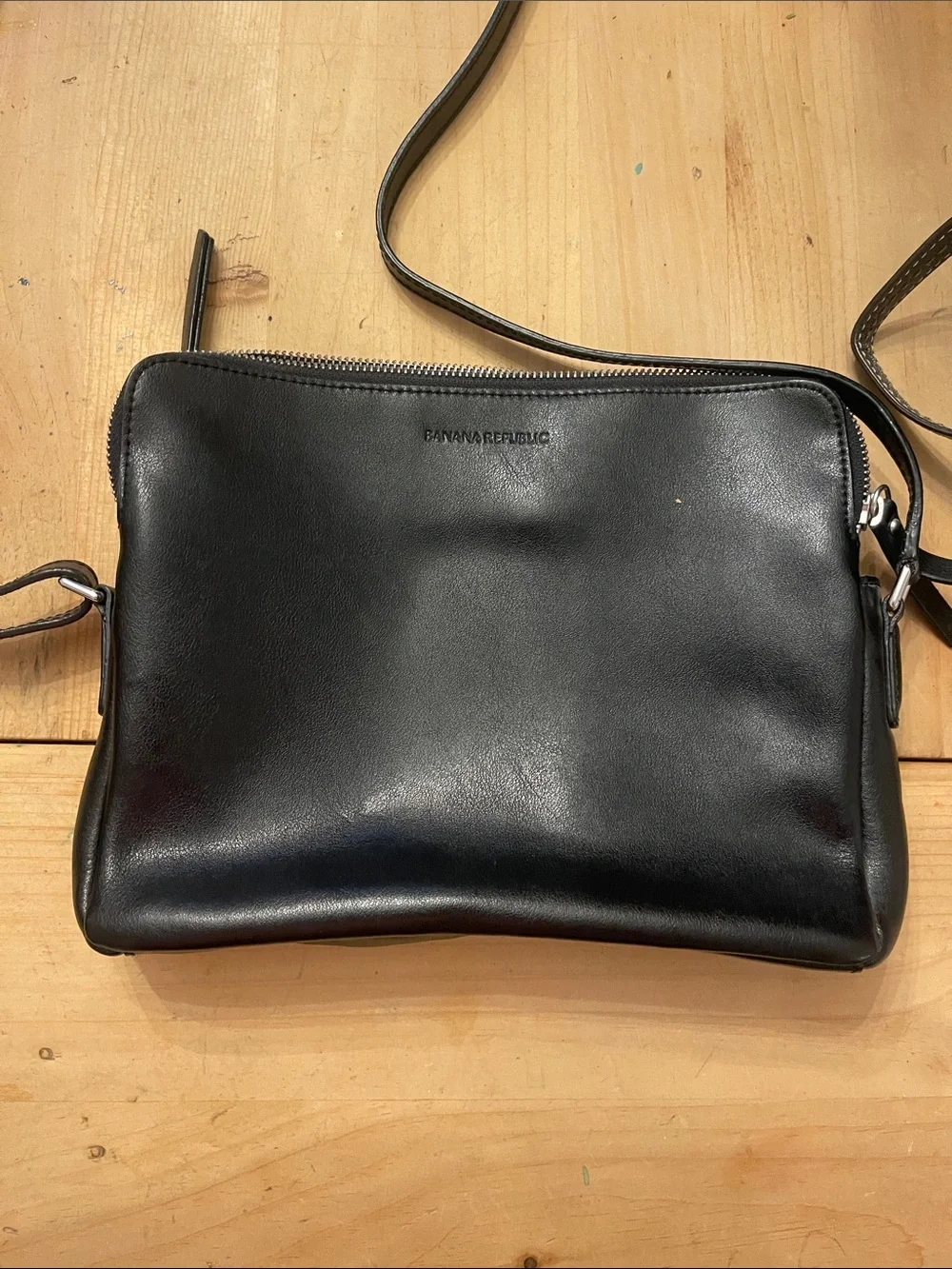 Banana Republic Black Leather Messenger Crossbody Bag
